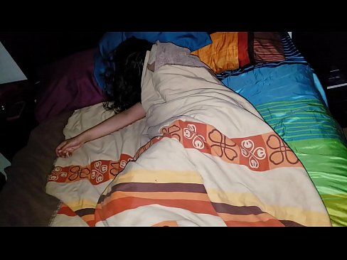 ❤️ UStepson ethethisa usingamama wakhe osemncane lapho elele. Izocansi zasekhaya ku-porn zu.xxxomg.ru ❌
